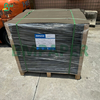 Tektura introligatorska 1,5 mm czarna do okładek książek, pełna czerń i czarny szary tył